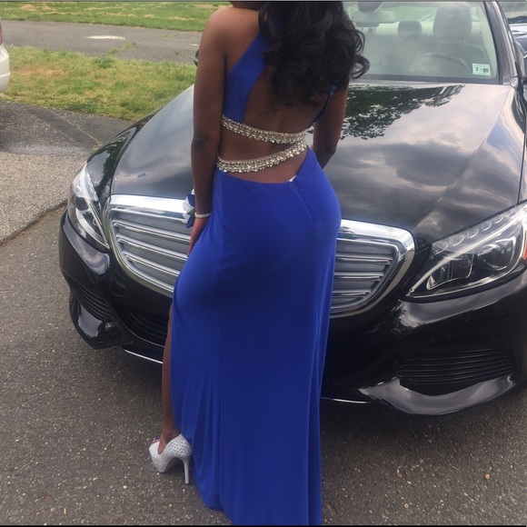 Prom Dress 2016 - Picture 2 of 3