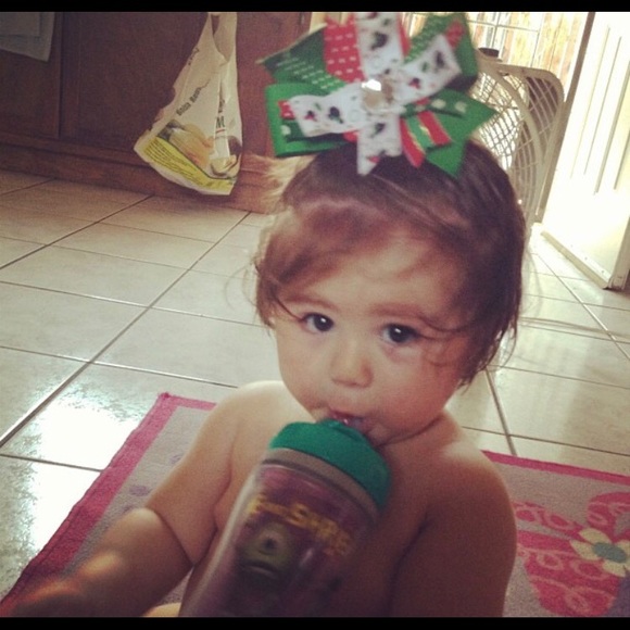 Meet your Posher, Lucero - Picture 1 of 1