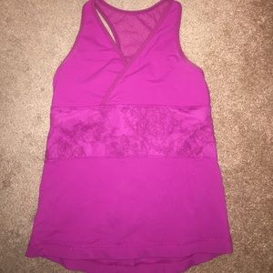 Lululemon top