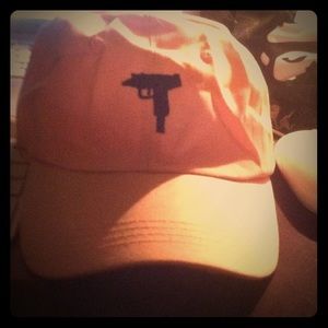 Brand new pink Gunner hat