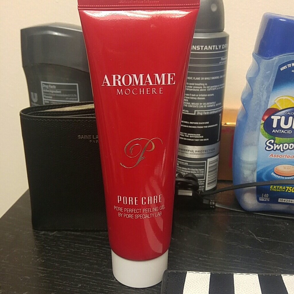 Aromame Mochere Gentle Exfoliator Peeling Gel120ml