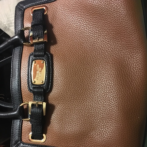 AUTHENTIC LEATHER MICHAEL KORS BAG - Picture 1 of 4