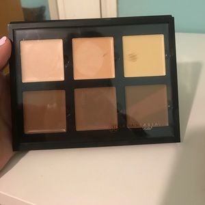 Anastasia cream contour kit in light