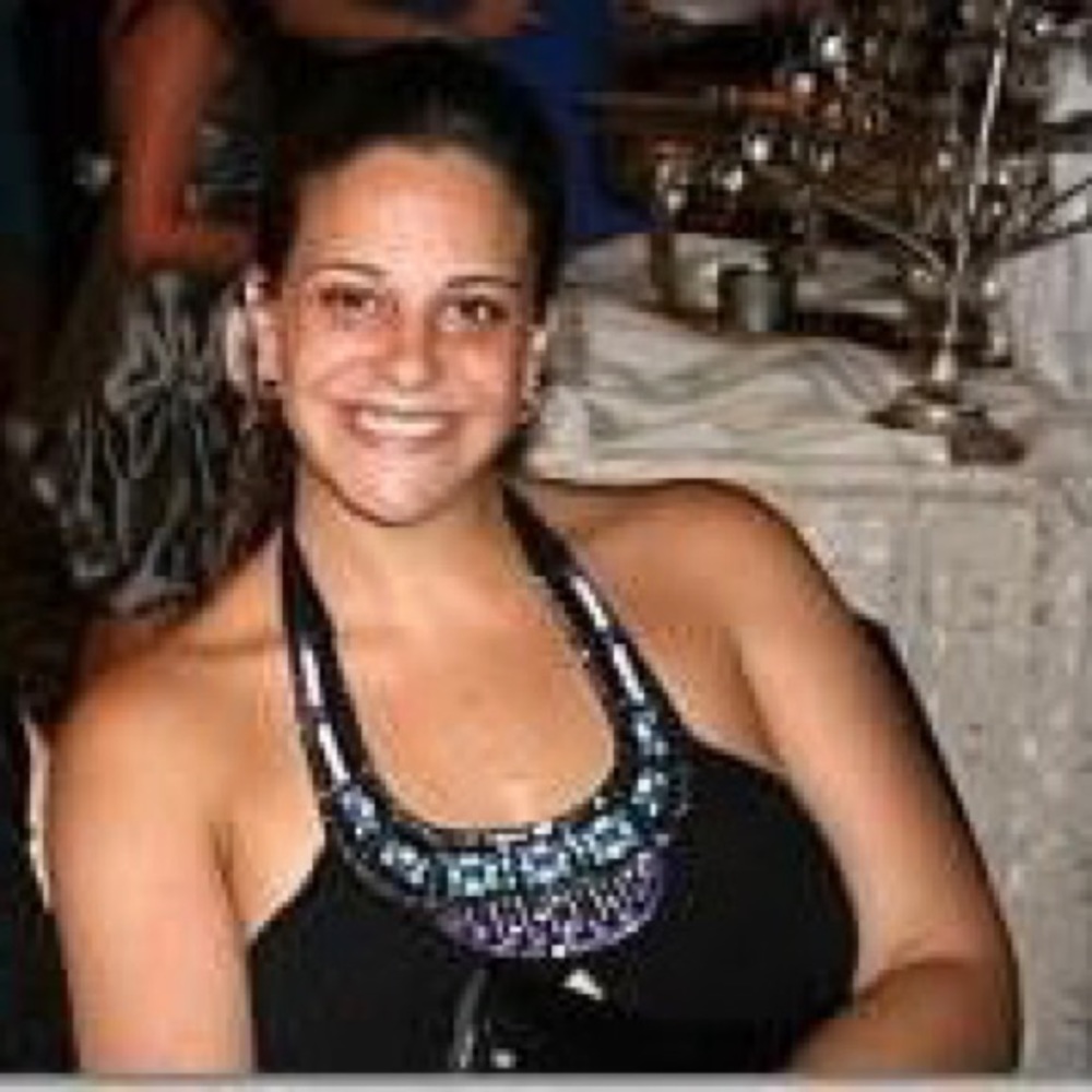 Meet your Posher, Danielle