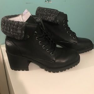 Size 8 heel boots