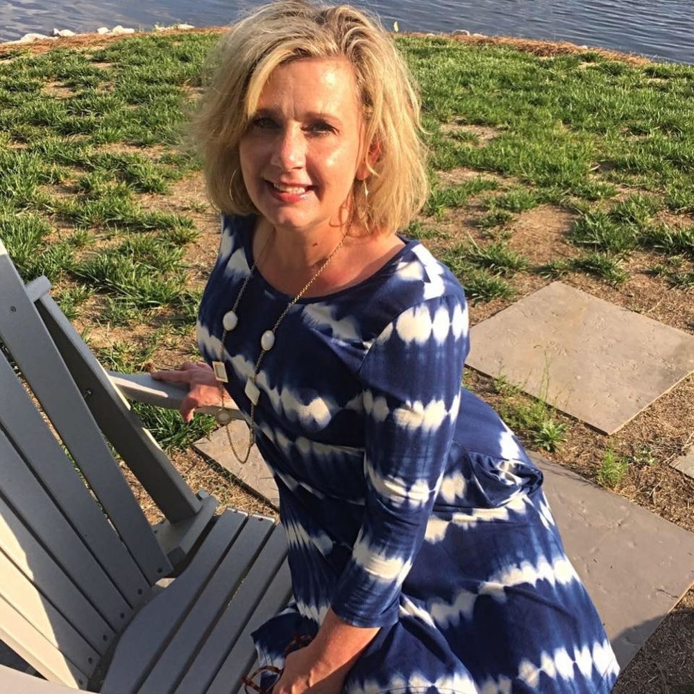 Meet your Posher, Lisa
