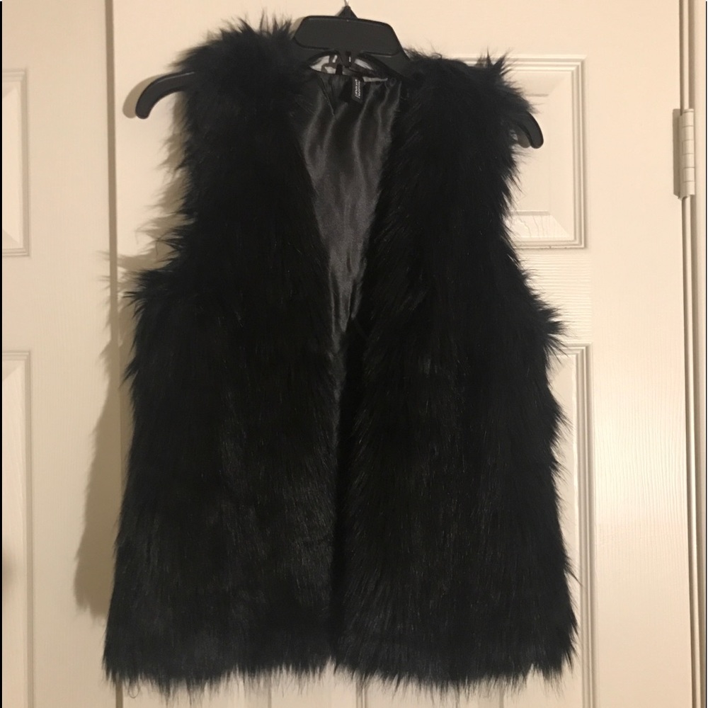 H&M Faux Fur Vest