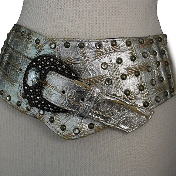 ?Listing/Missguided/Xtra Wide/Faux Leathr/Belt