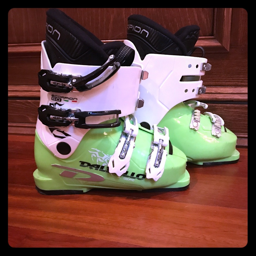 Boys Ski Boots