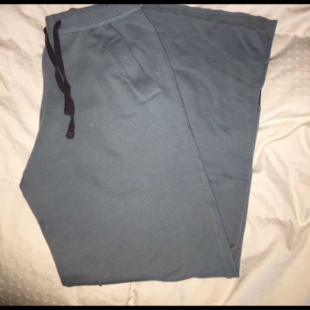 PINK Boyfriend Sweats ❤️