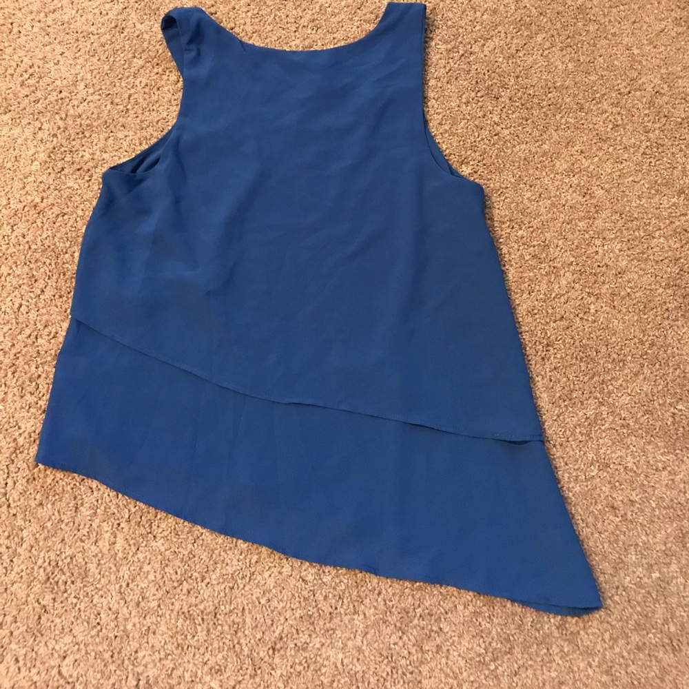 🌸Blue Top🌸 - Picture 4 of 4