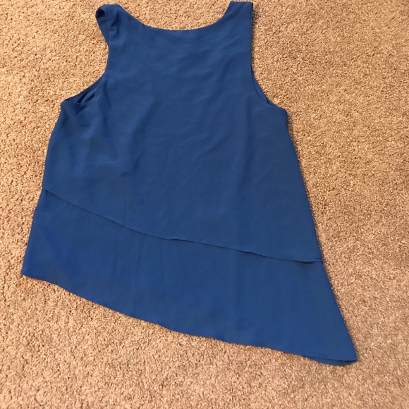 🌸Blue Top🌸 - Picture 4 of 4