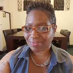 Meet your Posher, Joann