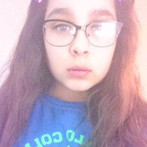 Meet your Posher, Mariana