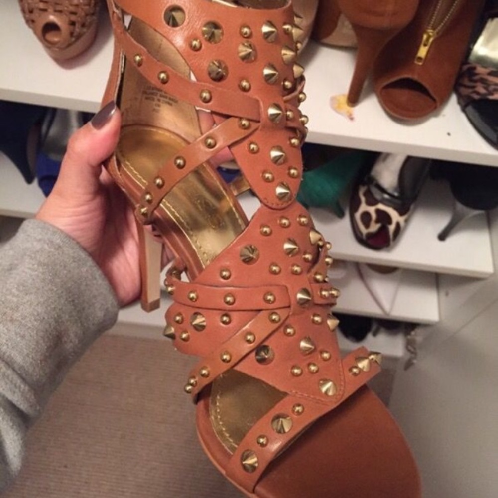Guess shoes
