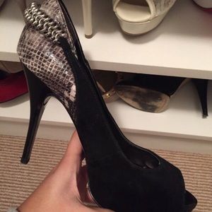 Guess shoes