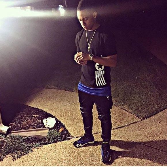 Meet your Posher, Dezmond - Picture 1 of 1