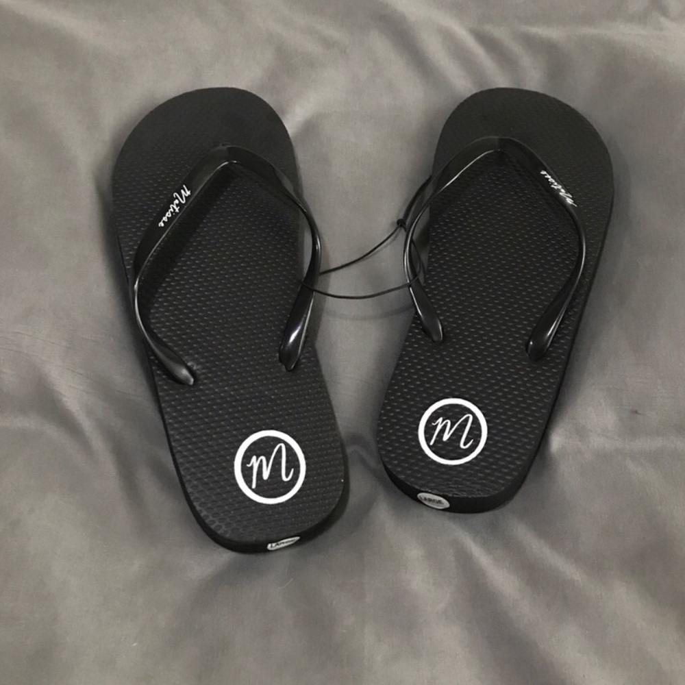 Matisse Flip Flops NWT