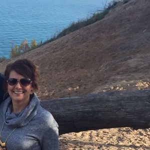 Meet your Posher, Tami