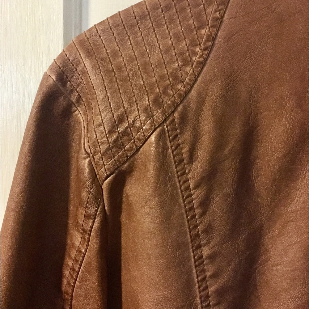 Leather jacket - Picture 3 of 3