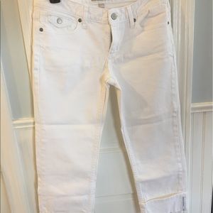 Banana Republic white capris!!