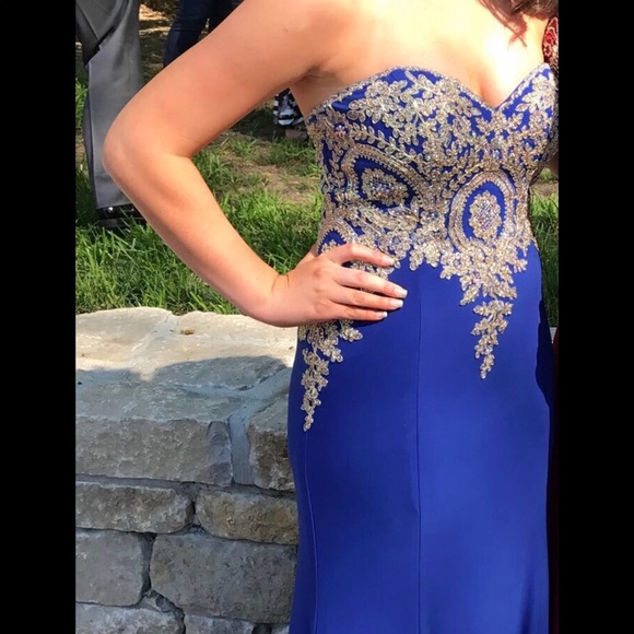 Prom Dress - Picture 1 of 4