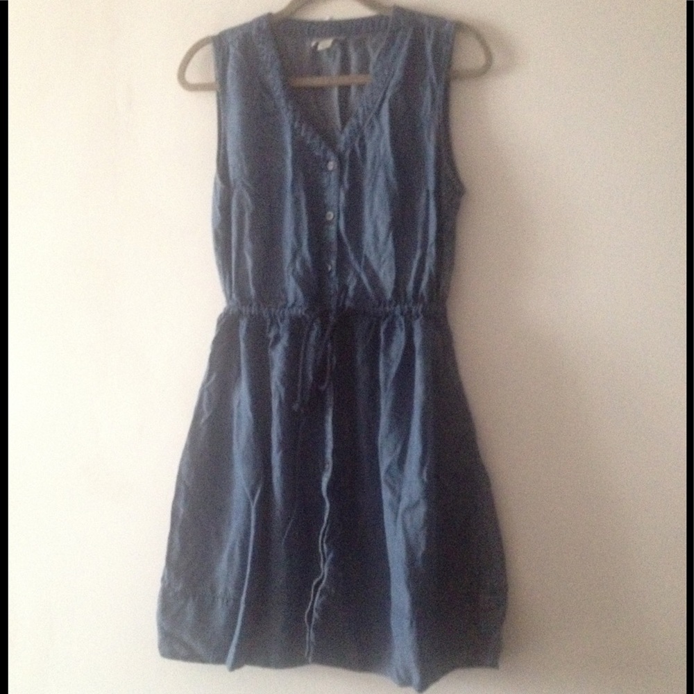 Very cool lyocell  button down summer dress