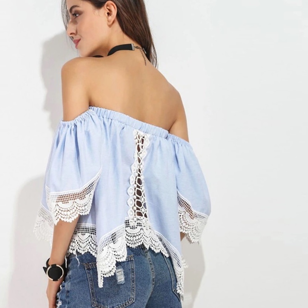 🦋JUST ARRIVED!🦋Lace Off the shoulder! - Picture 4 of 5