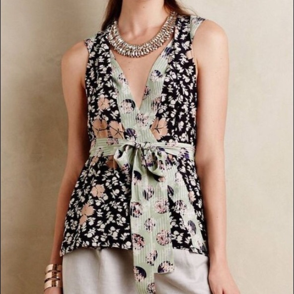 Anthropologie HD in Paris Starflower Print Silktop