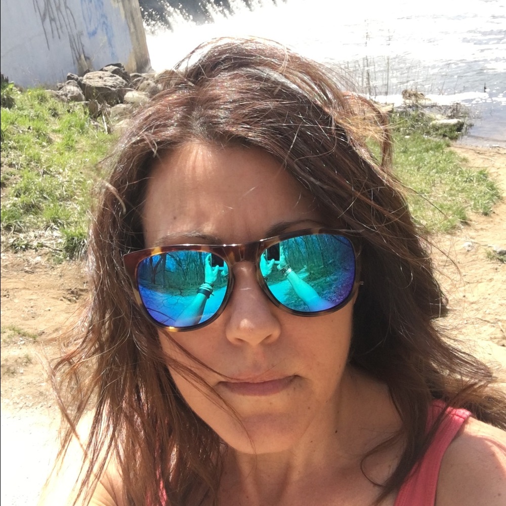 Meet your Posher, Kassidy