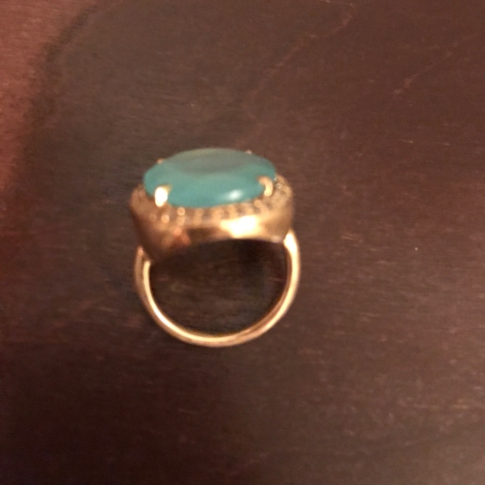 Beautiful ring - Picture 3 of 4