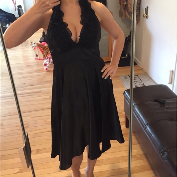 Dress - Picture 2 of 3