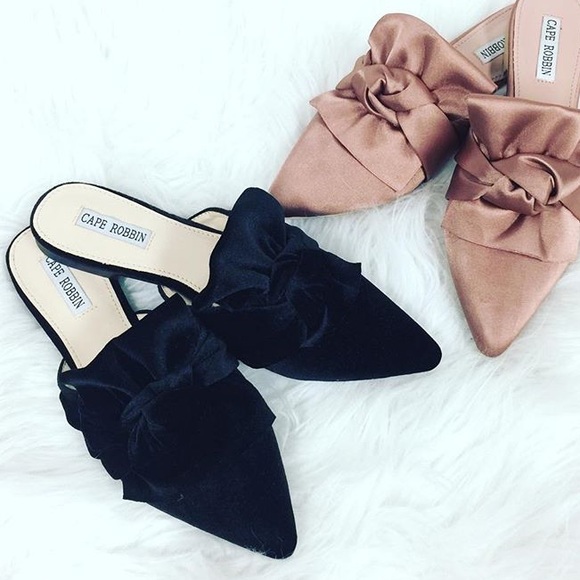 Fiona Black Velvet Pointy Toe Mules - Picture 3 of 8