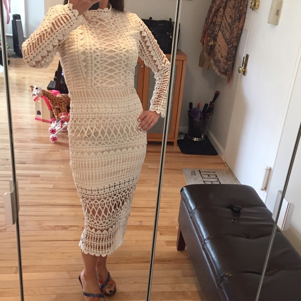 Dress - Picture 4 of 4