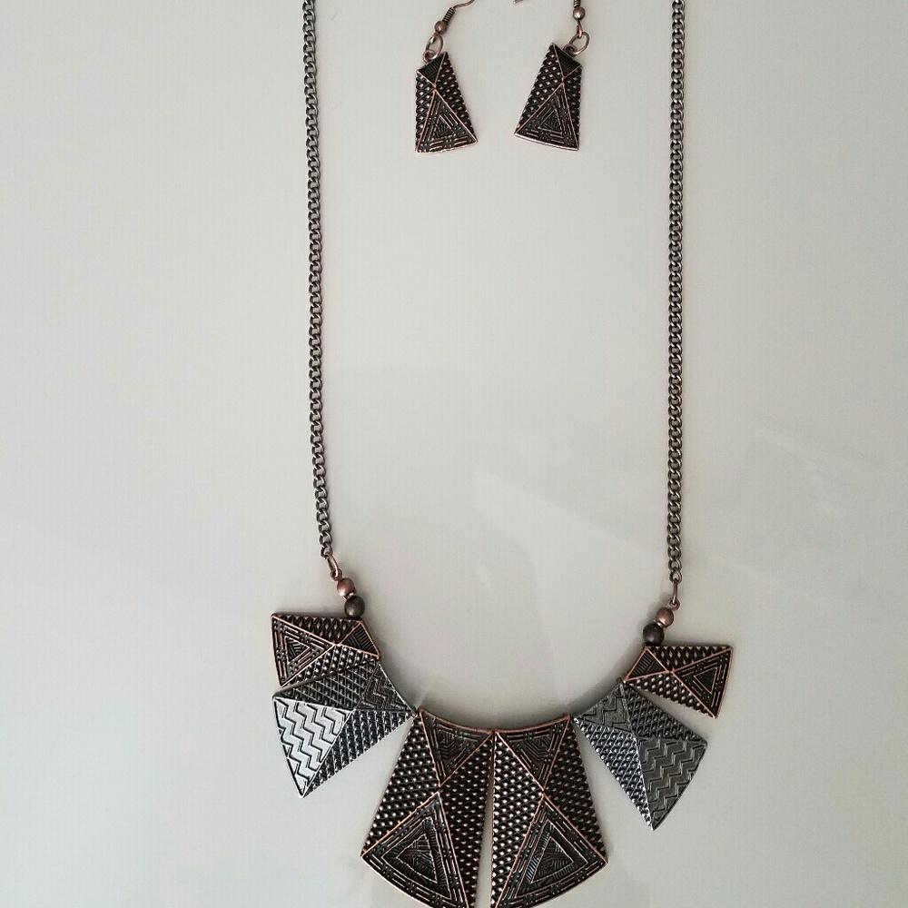 EXPRESS Bronze and Gunmetal Set