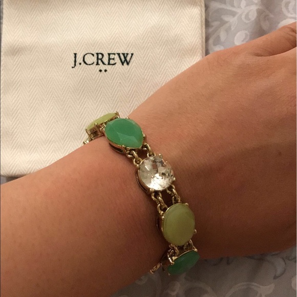 J.Crew Green & Gold Lobster Clasp Bracelet - Picture 2 of 3