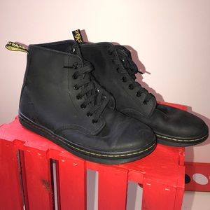 Dr. Martens Tobias 8-Eye Boot