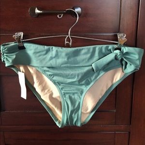 BNWT jcrew bikini bottoms, size medium, sea foam