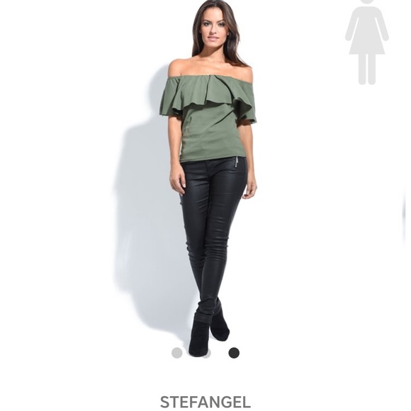 New off the shoulder top - Picture 8 of 8