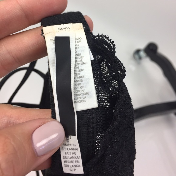 Victoria's Secret Black Lace Strappy Bralette S - Picture 4 of 6