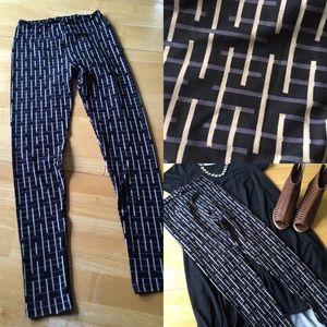🦄🦄LuLaRoe OS leggings-🦄🦄black geometric print