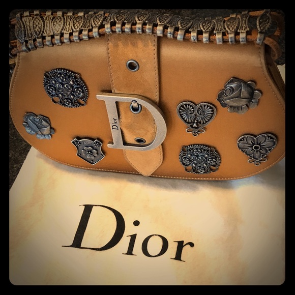 CHRISTIAN DIOR UNIQUE HANDBAG! - Picture 3 of 4