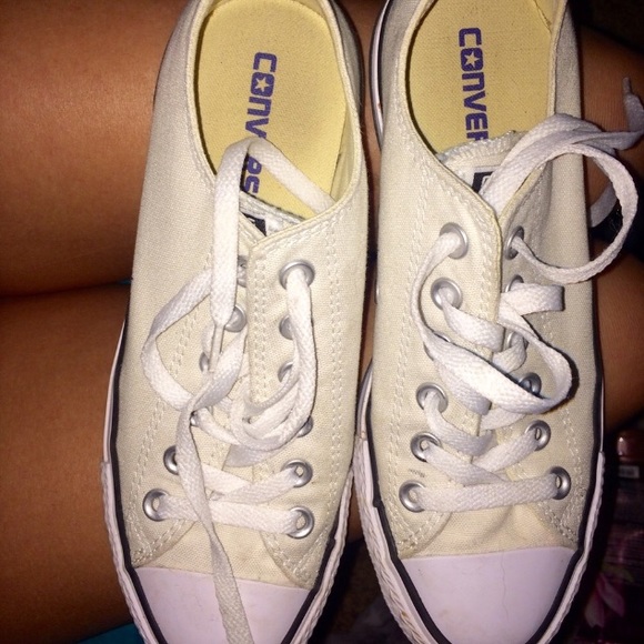 Converse Shoes - Cream converse