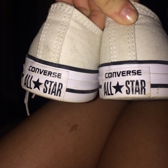 Cream converse - Picture 2 of 4