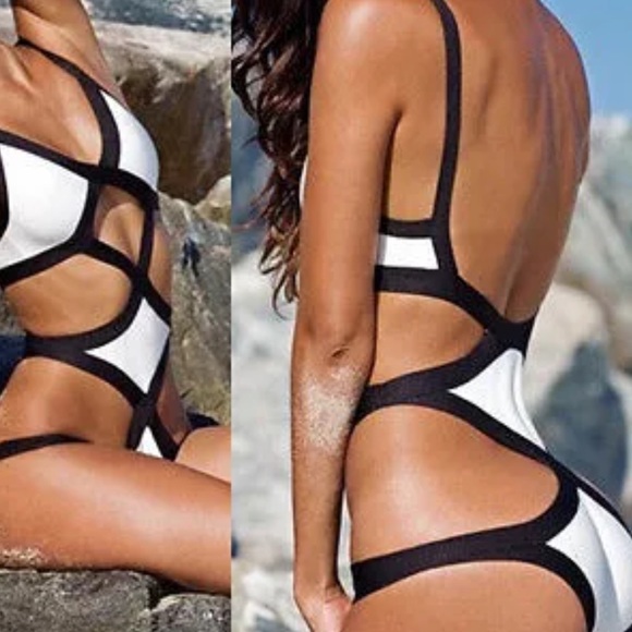⭐️White & back one piece ⭐️ONE LEFT - Picture 3 of 4