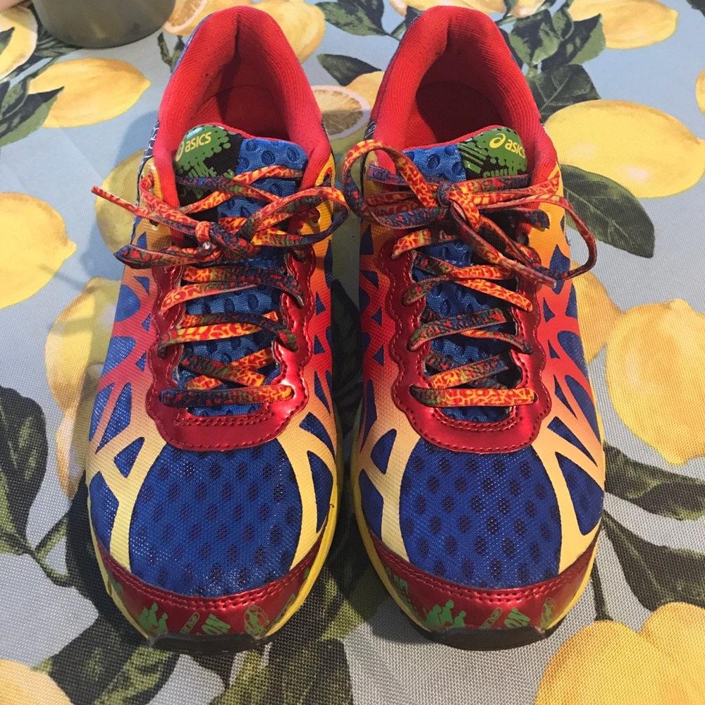 1 HR SALE! Gel Noosa Tri-9