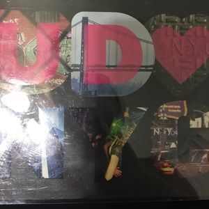 Urban decay NYC palette