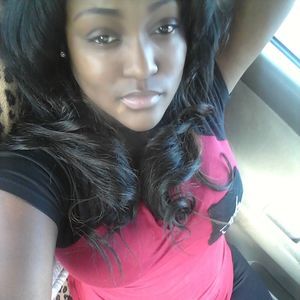 Meet your Posher, Amoria