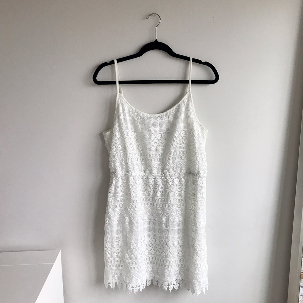 White lace dress