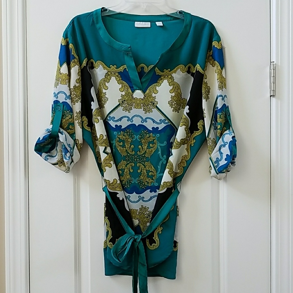 Exotic blouse